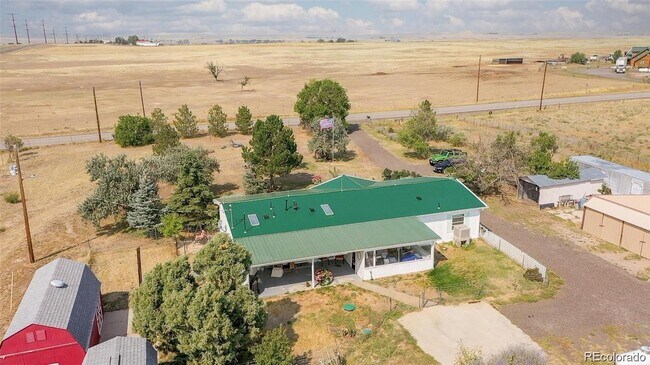 Foto del edificio - 5000 Kiowa-Bennett Rd