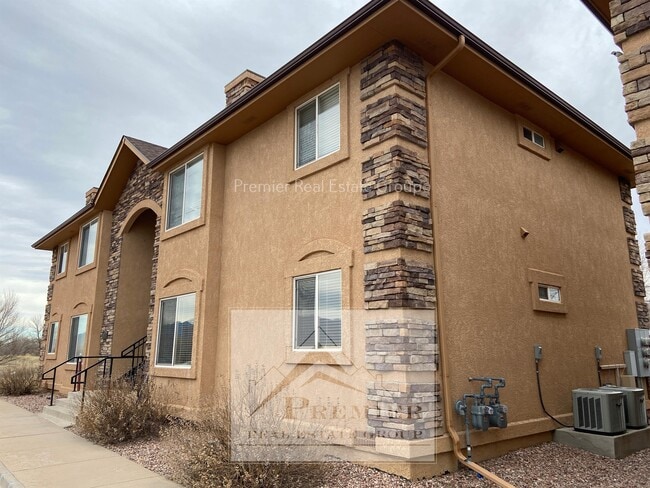 Photo - 9385 Trailside View Townhome