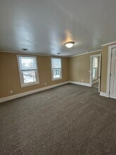 Building Photo - 401 Hannibal St