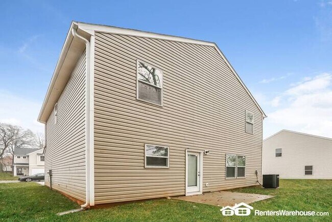 Foto del edificio - Newly built 4 bedroom 2.5 bath
