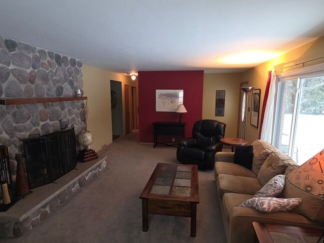 Foto del edificio - Furnished Mid-term Rental