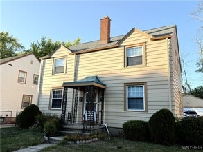 Building Photo - 161 Pullman Ave