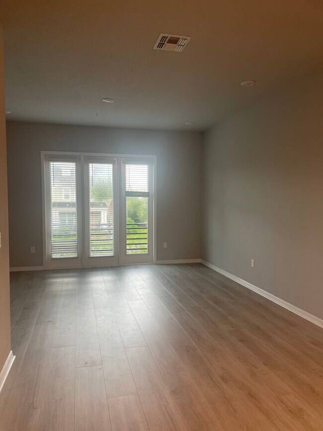 8625 Tavistock Lakes Blvd, Orlando, FL 32827 Townhome Rentals in