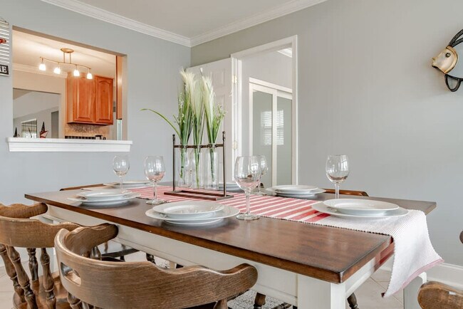 Foto del edificio - 2255 Dog River Ct