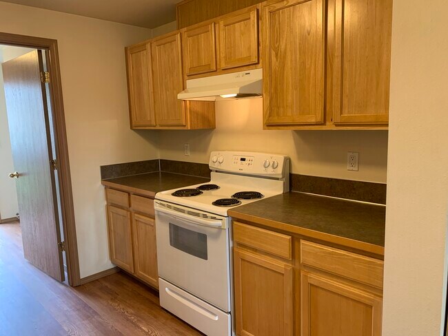 Kenmore appliances - 14463 Lockwood Ln SE
