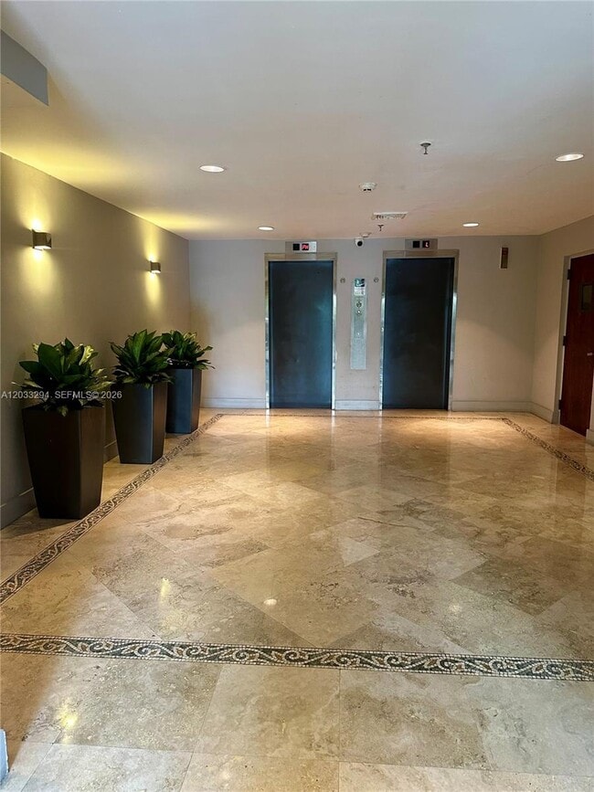 Foto del edificio - 1610 Lenox Ave.