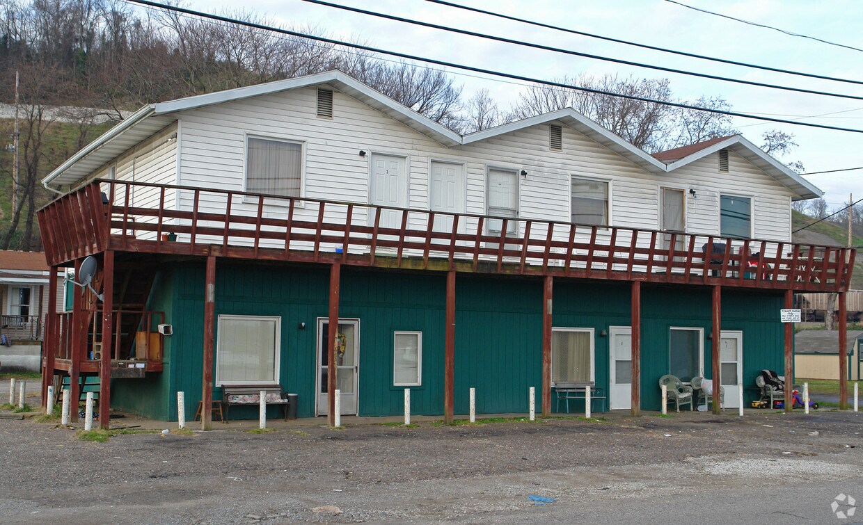 1900 Center St, Catlettsburg, KY 41129 Apartments in Catlettsburg, KY