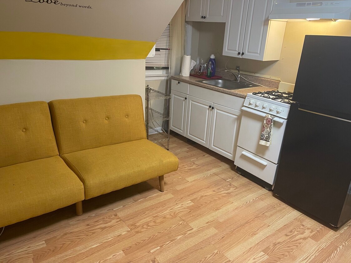 559 Keller Ave, Elmont, NY 11003 House Rental in Elmont, NY