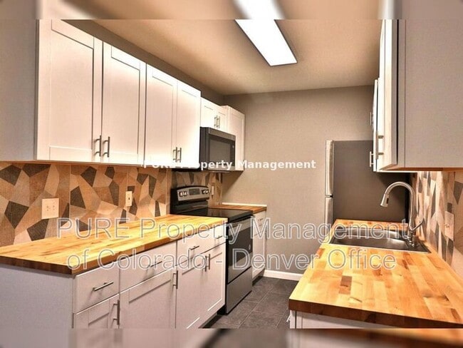 Foto del edificio - 16359 W 10th Ave