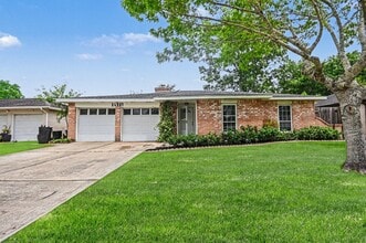 Building Photo - 16807 David Glen Dr