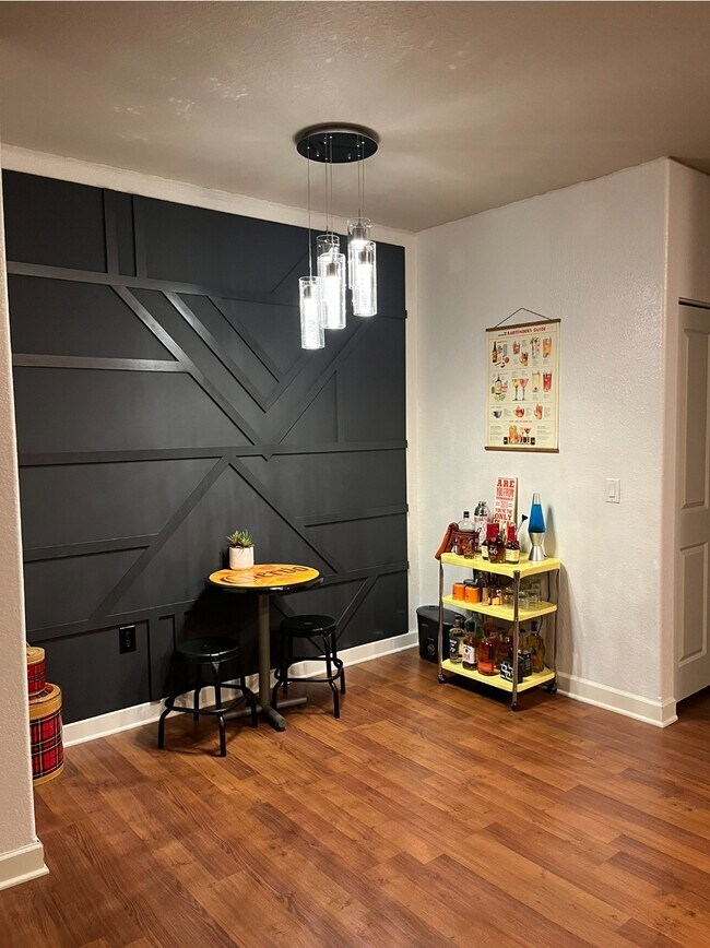 Foto del edificio - 4130 S Lake Dr