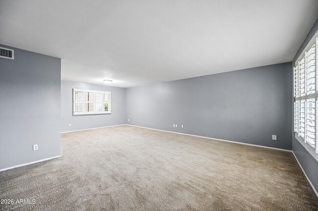 Building Photo - 5945 E Thomas Rd