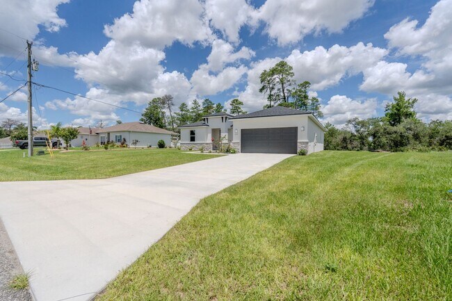 Foto del edificio - 4739 SW 159th Ln