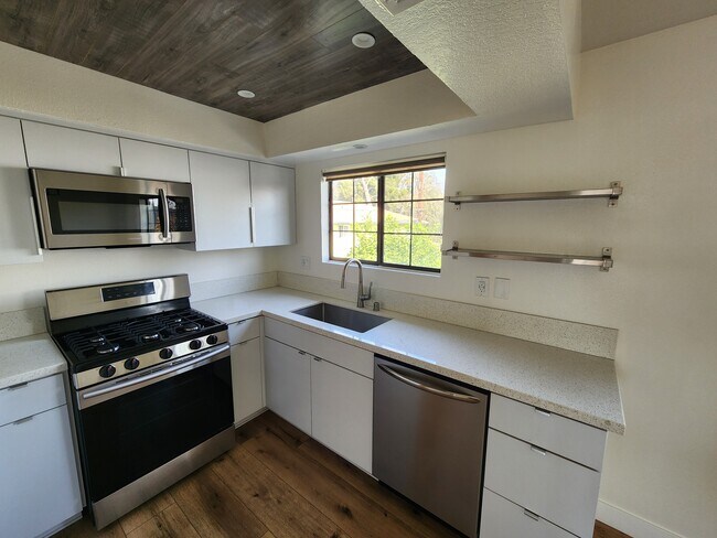 Foto del edificio - 157 W Ash Ave