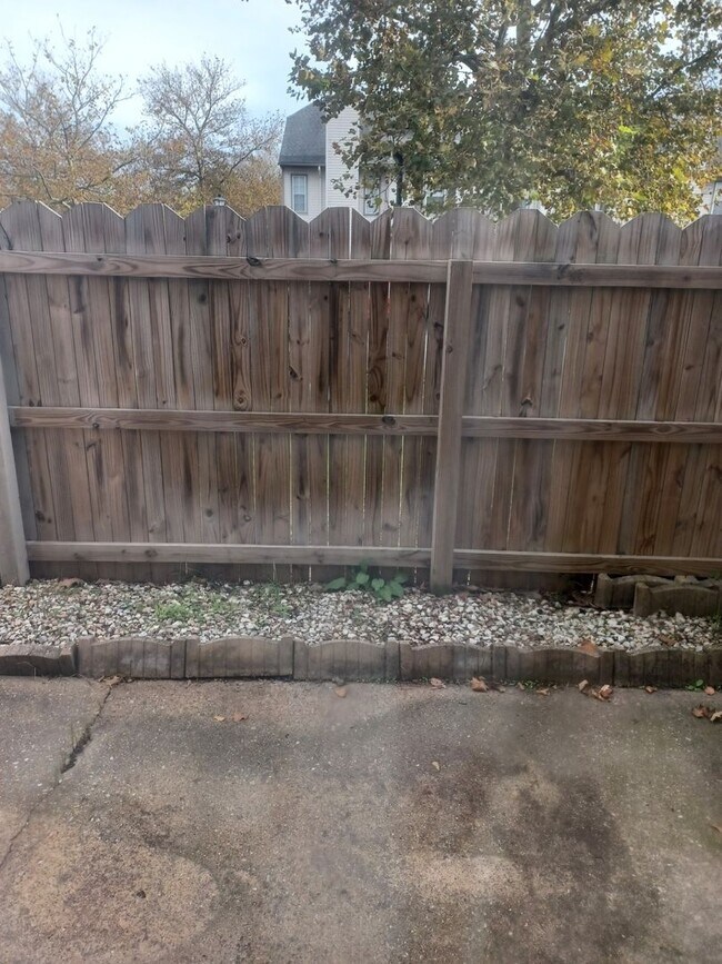 Foto del edificio - 4629 Shallowford Cir