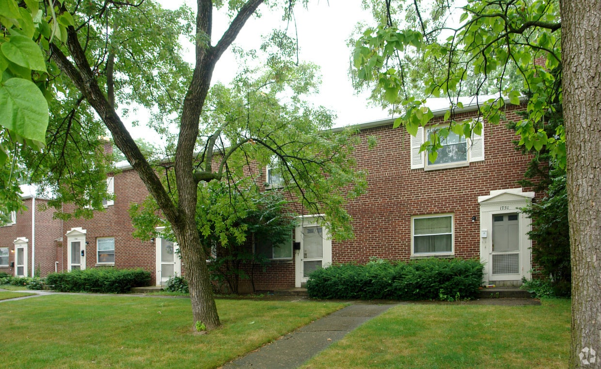 Building Photo - 1745-1751 North Star Ave