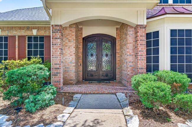 Foto del edificio - 22415 Silvermist Ln
