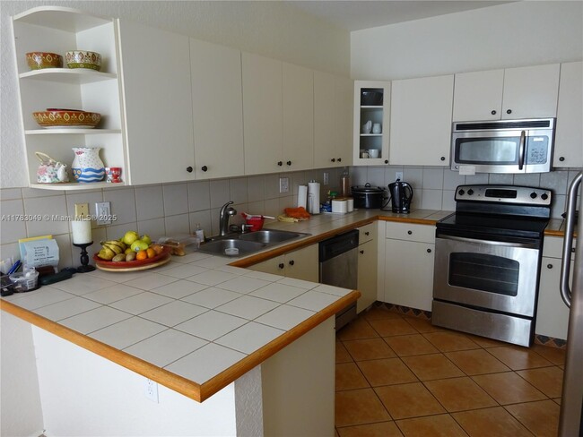 Foto del edificio - 1630 Weeping Willow Way