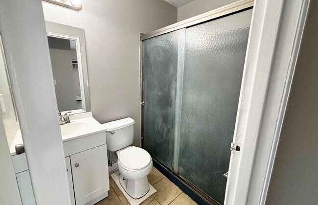 Foto del edificio - 550 Lowell Ave