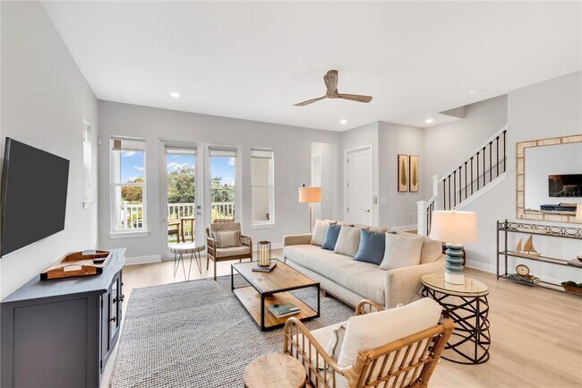 Foto del edificio - 421 Gowdy Rd