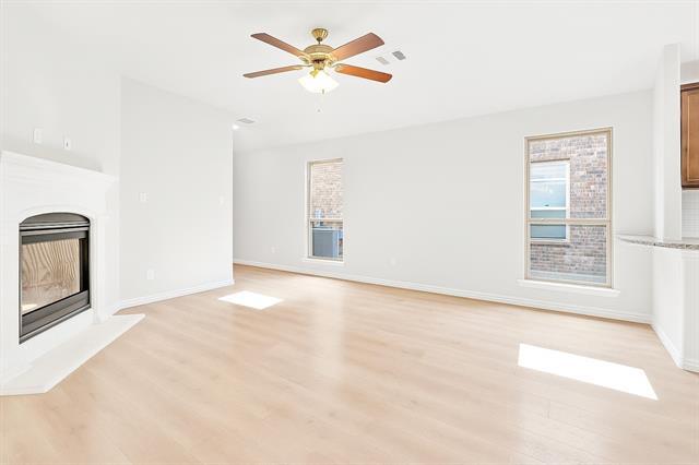 Foto del edificio - 7505 Paramount Dr