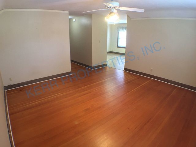 Building Photo - 59 NW Ava Ave
