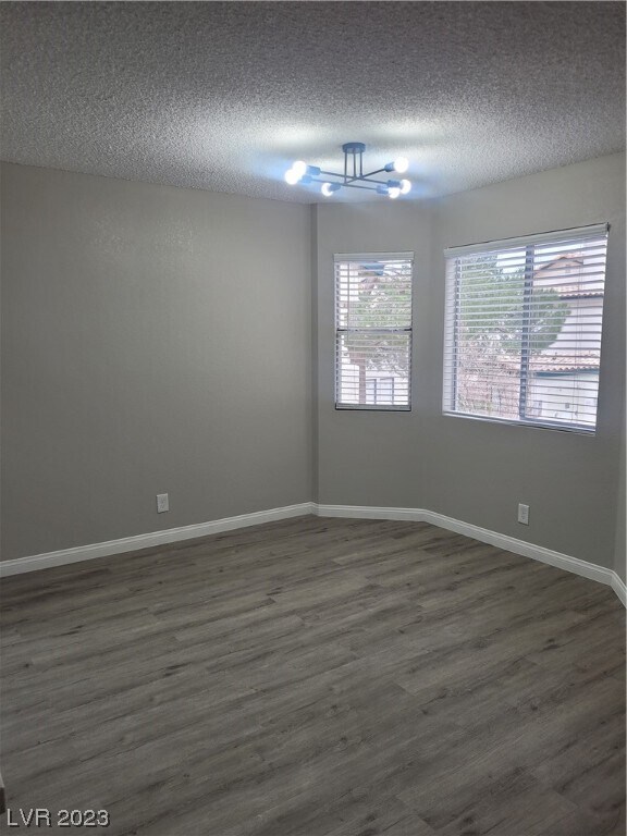 Foto del edificio - 1513 Cedar Rock Ln