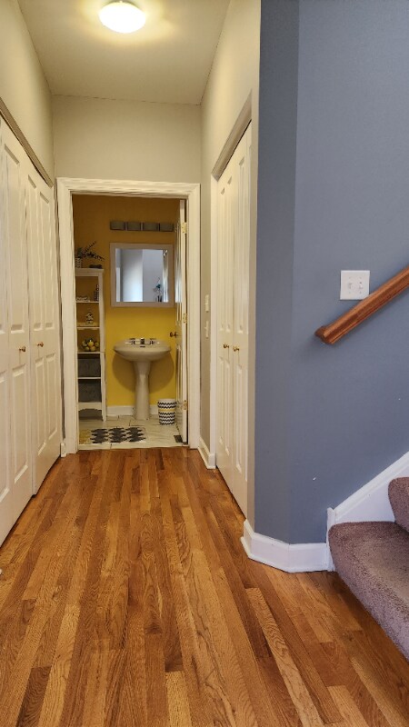 Building Photo - 1343 Rosewood Ct