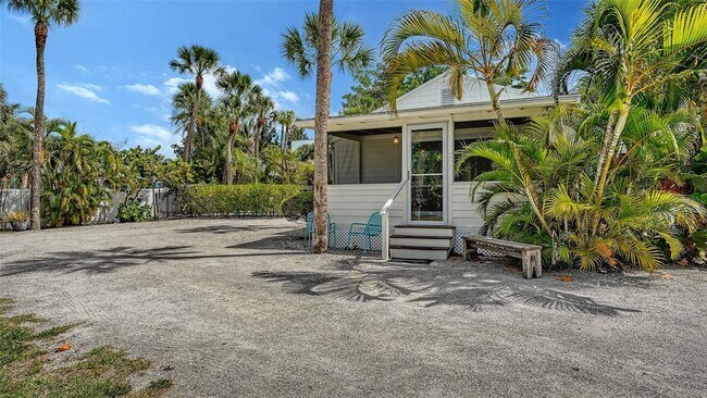 Foto del edificio - 3708 Sandspur Ln
