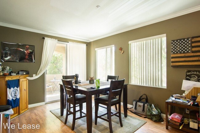 Building Photo - 2 br, 2 bath House - 3267 Dehesa Rd Unit 67