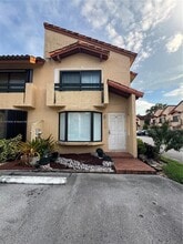 Building Photo - 10048 SW 77th Ct