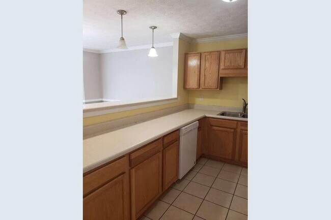 Building Photo - 165 Gentle Breeze Ct