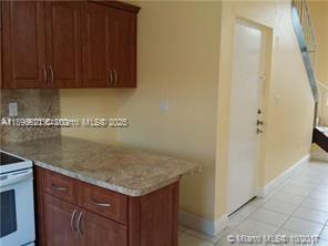 Foto del edificio - 2735 W 62nd St