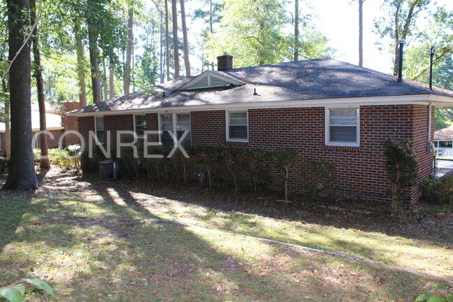 Building Photo - 50 Delane Dr
