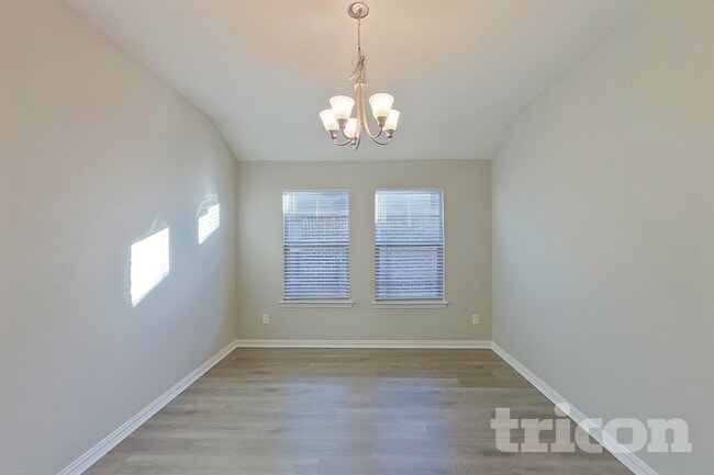 Building Photo - 1348 Renoir Dr