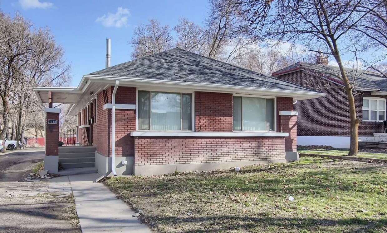 Primary Photo - 1148 24th St