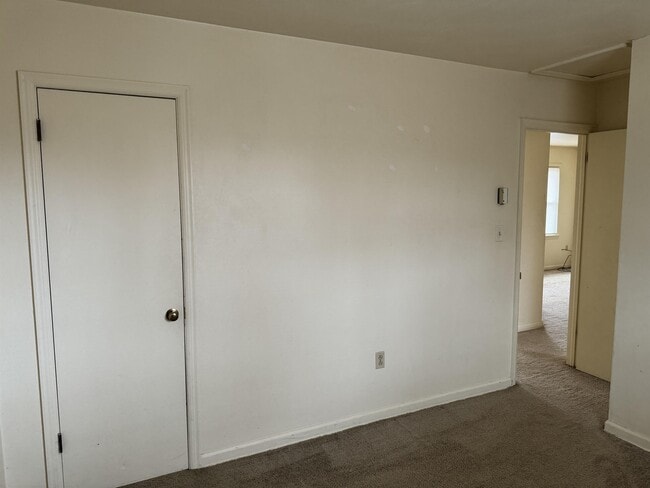 Building Photo - 2816 Idlewild Blvd NE