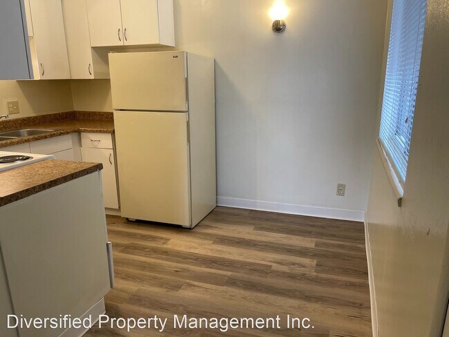 Building Photo - 2 br, 1 bath House - 775 Moran St #1