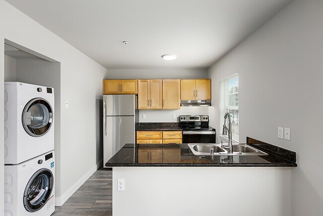 Foto del edificio - 921 E 72nd St