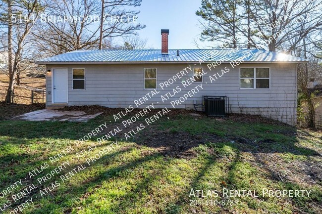 Building Photo - 5141 Briarwood Circle Pinson, AL 35126