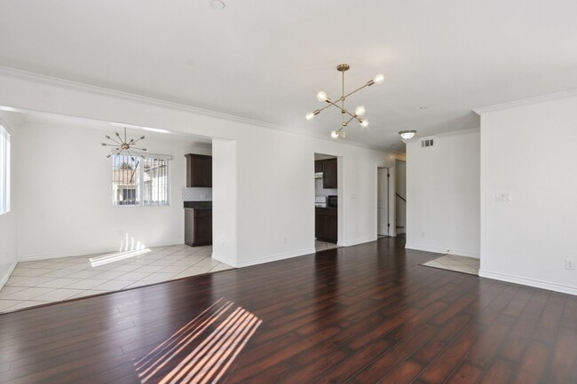 Foto del edificio - 1616 W 39th Pl