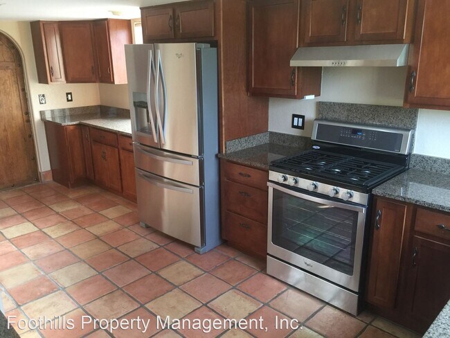 Foto del edificio - 3 br, 3 bath House - 275 Manzanita Drive