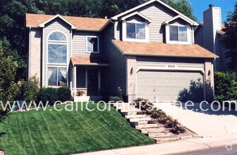 Building Photo - 6385 Shirecliff Dr