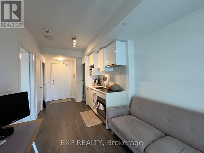 Photo du bâtiment - 195 Redpath Ave
