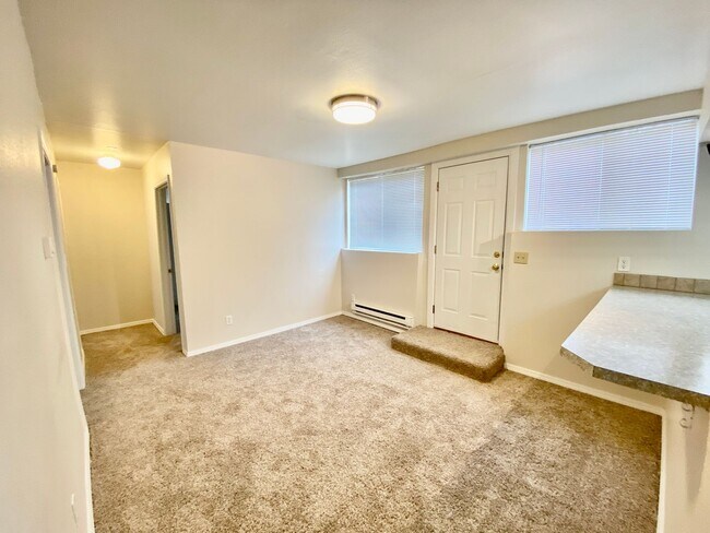 Foto del edificio - 4Bd/1Ba Seattle Condo
