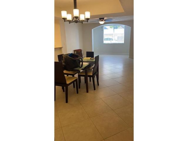 Building Photo - 700 Scotia Dr