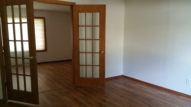 Building Photo - 603 Sunnybrook Dr