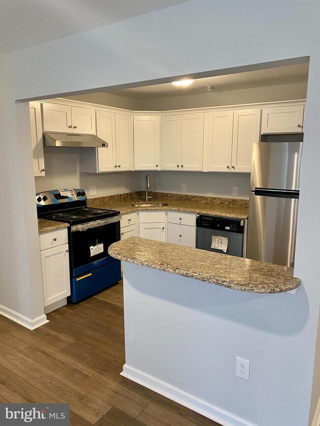Foto del edificio - 2818A Auburn Ct