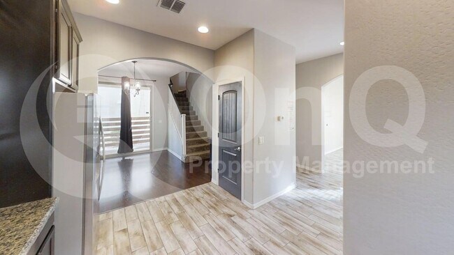 Foto del edificio - 17754 W Banff Ln