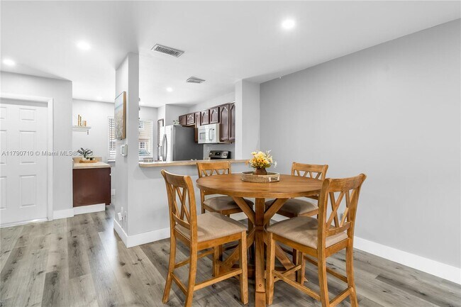 Foto del edificio - 13906 SW 174th St